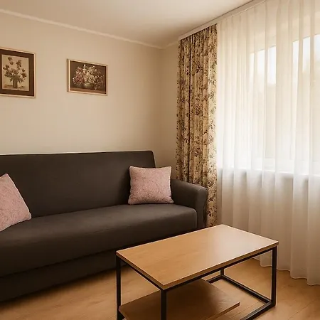 Dom Bezpieczna Przystan * 弗龙堡