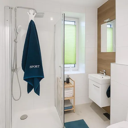 Apartment W Domu Bezpieczna Przystan *